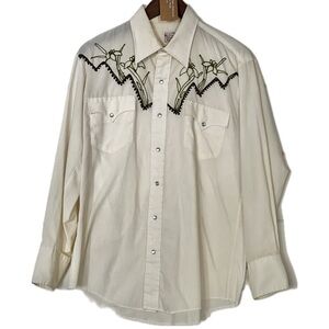 Women's Vintage Western Embroidered Pearl Snap Shirt
